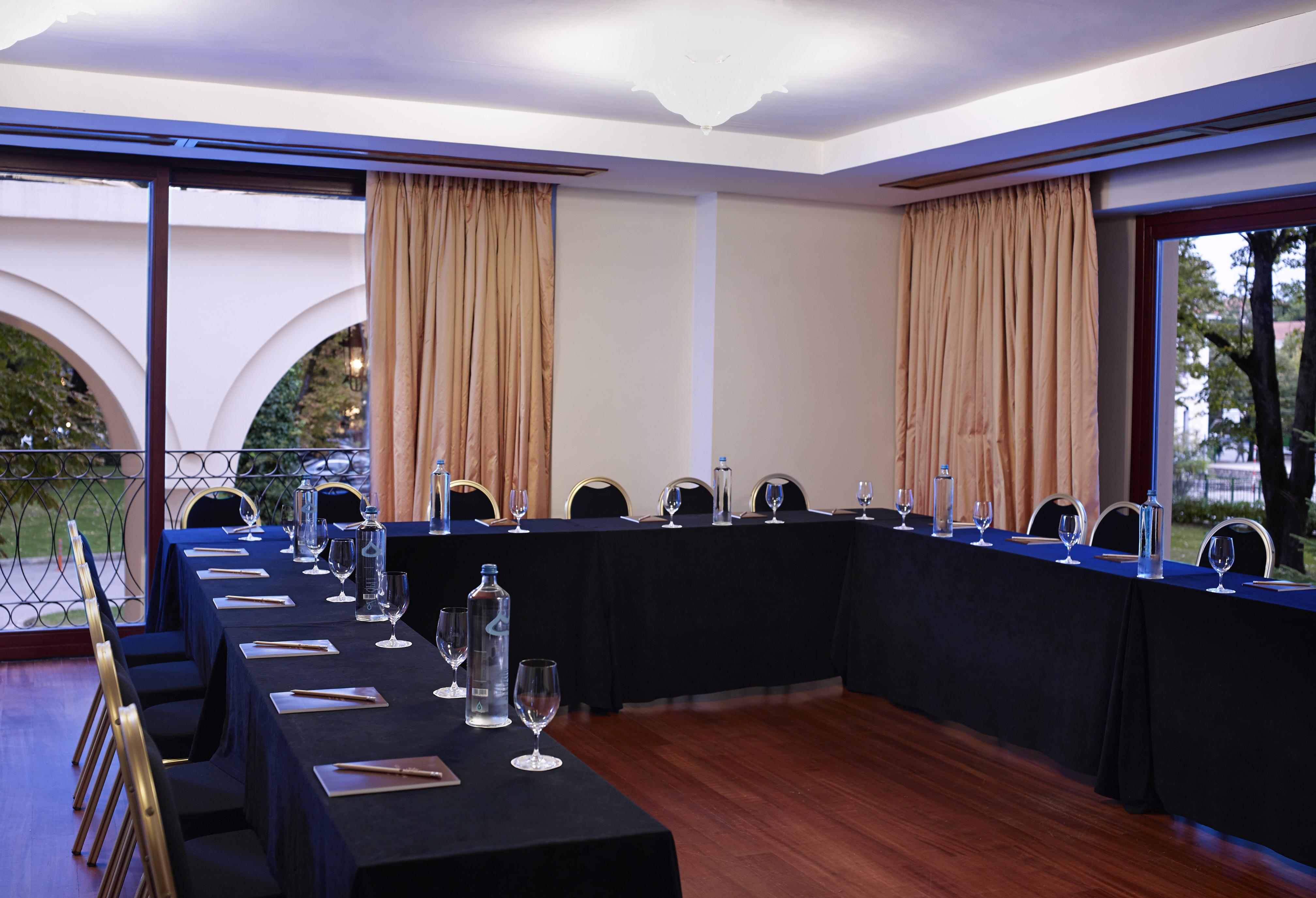 그랜드 세라이 콩그레스 앤 스파 호텔 이오아니아 외부 사진 Meeting room