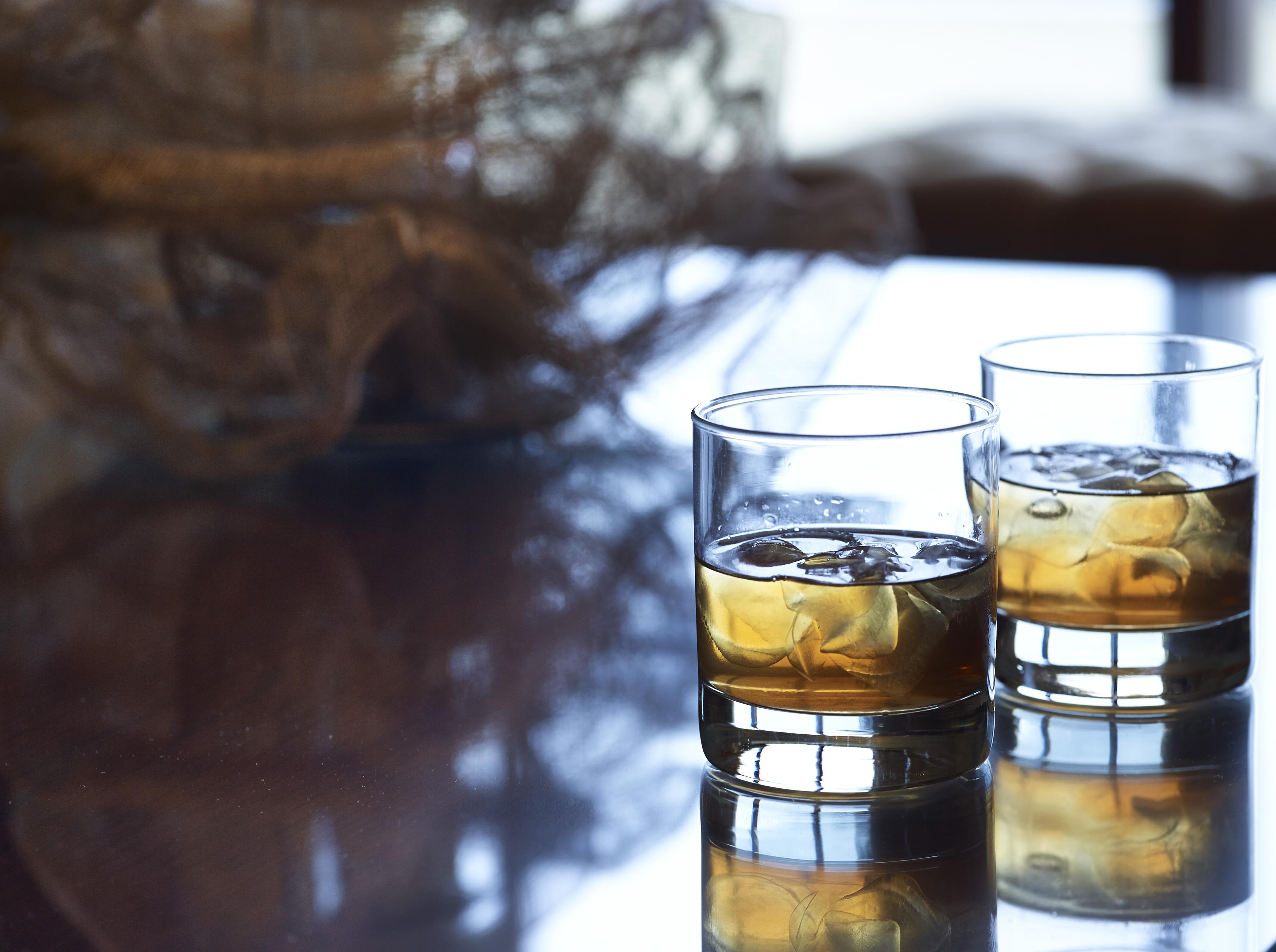 그랜드 세라이 콩그레스 앤 스파 호텔 이오아니아 외부 사진 Two old fashioned glasses