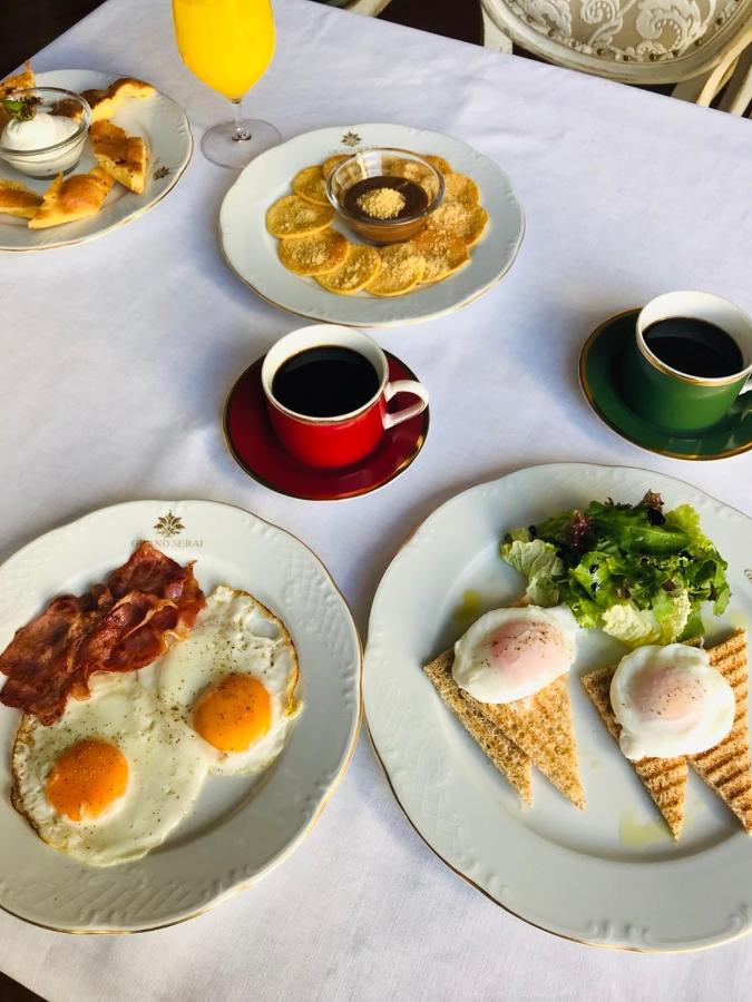 그랜드 세라이 콩그레스 앤 스파 호텔 이오아니아 외부 사진 Breakfast at the Hotel de Ville